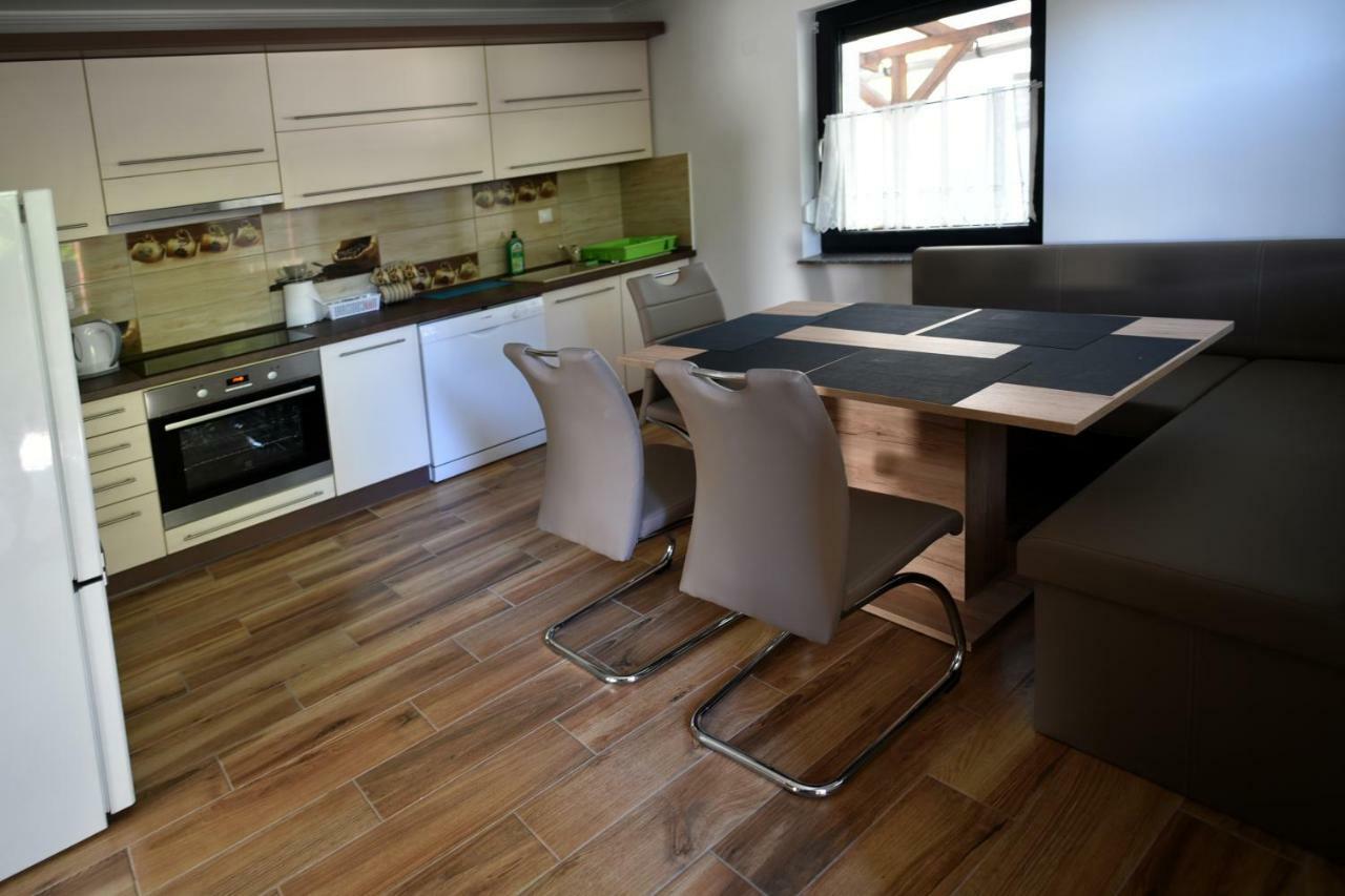 Siraly Apartman Hajdúnánás Εξωτερικό φωτογραφία