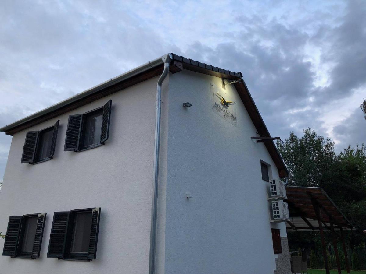 Siraly Apartman Hajdúnánás Εξωτερικό φωτογραφία